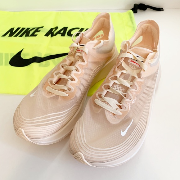 Nike Shoes - NWT Women’s Nike Zoom Fly SP